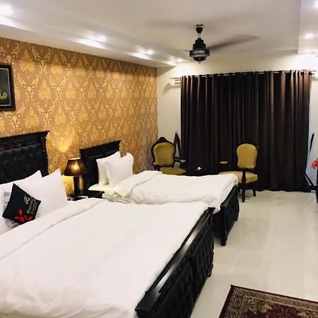 Royaute Luxury Hotel Sialkot Exterior foto